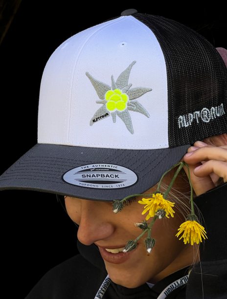 sb-mash-cap-Edelweiss-black-white6