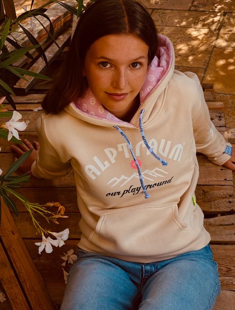 w-hoodie-Sunset-sand6