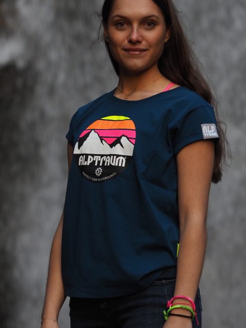 woman-t-shirt-Sunrise-gibraltar1